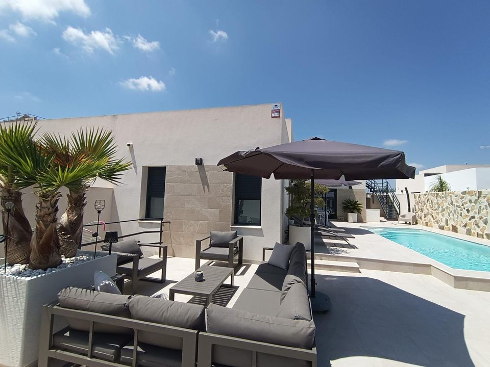 Villa i Daya Nueva, Alicante - foto 2